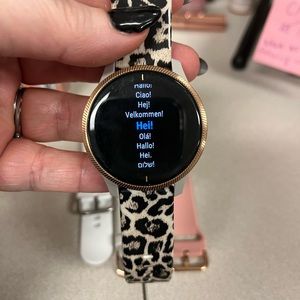 Rose Gold Garmin Venu Smartwatch for Android